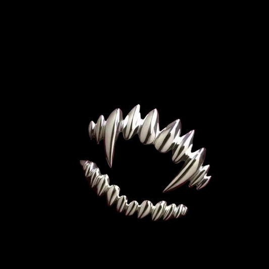 Split vampire fangs ring